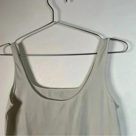 Skims‎ Stone Essential Scoop Neck Bodysuit - Picture 3 of 6